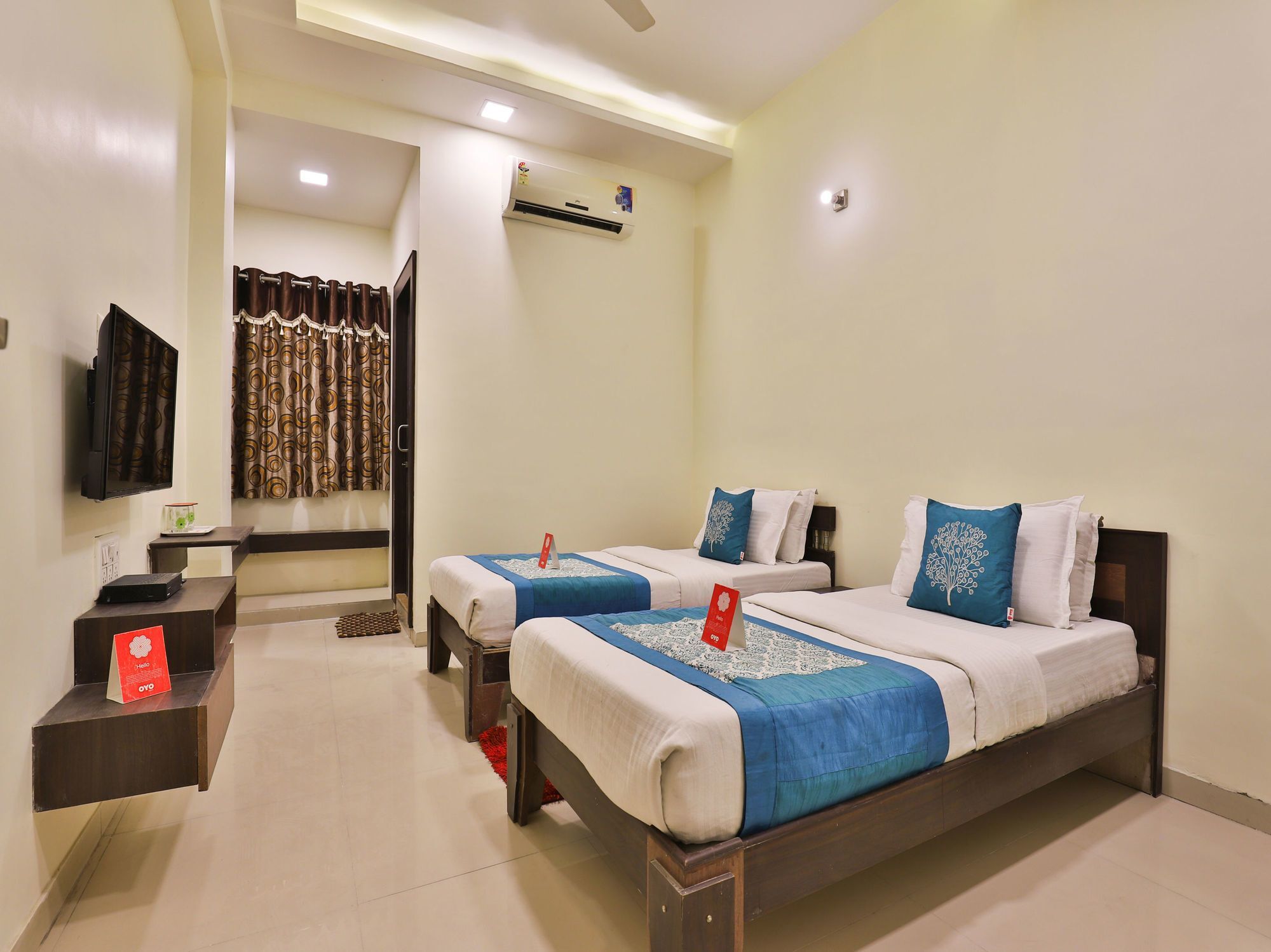 Oyo 6684 Hotel Park Sangam Ahmedabad Luaran gambar