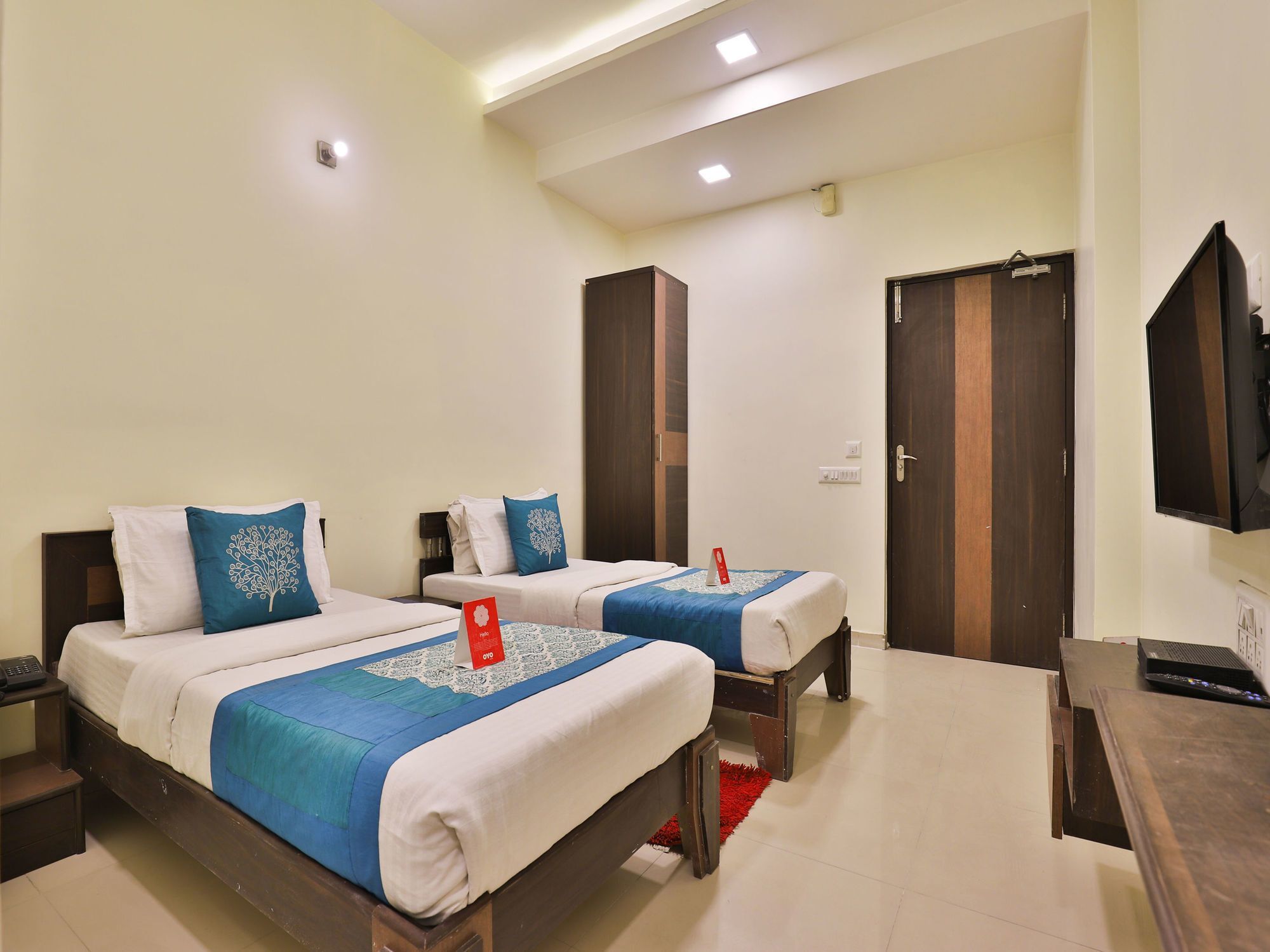 Oyo 6684 Hotel Park Sangam Ahmedabad Luaran gambar