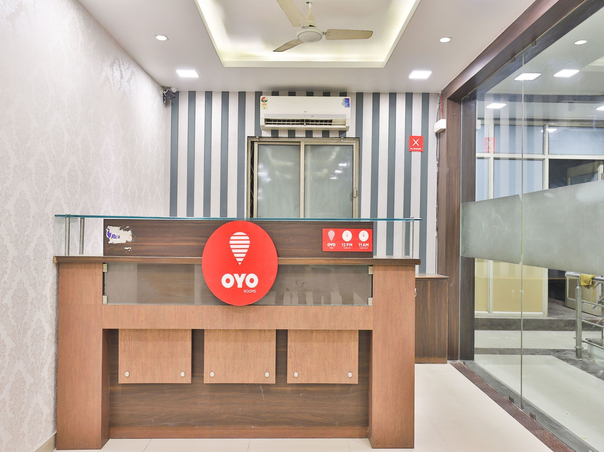 Oyo 6684 Hotel Park Sangam Ahmedabad Luaran gambar